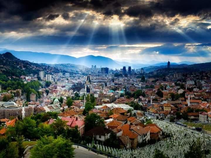 Romantic Сараево Екстериор снимка